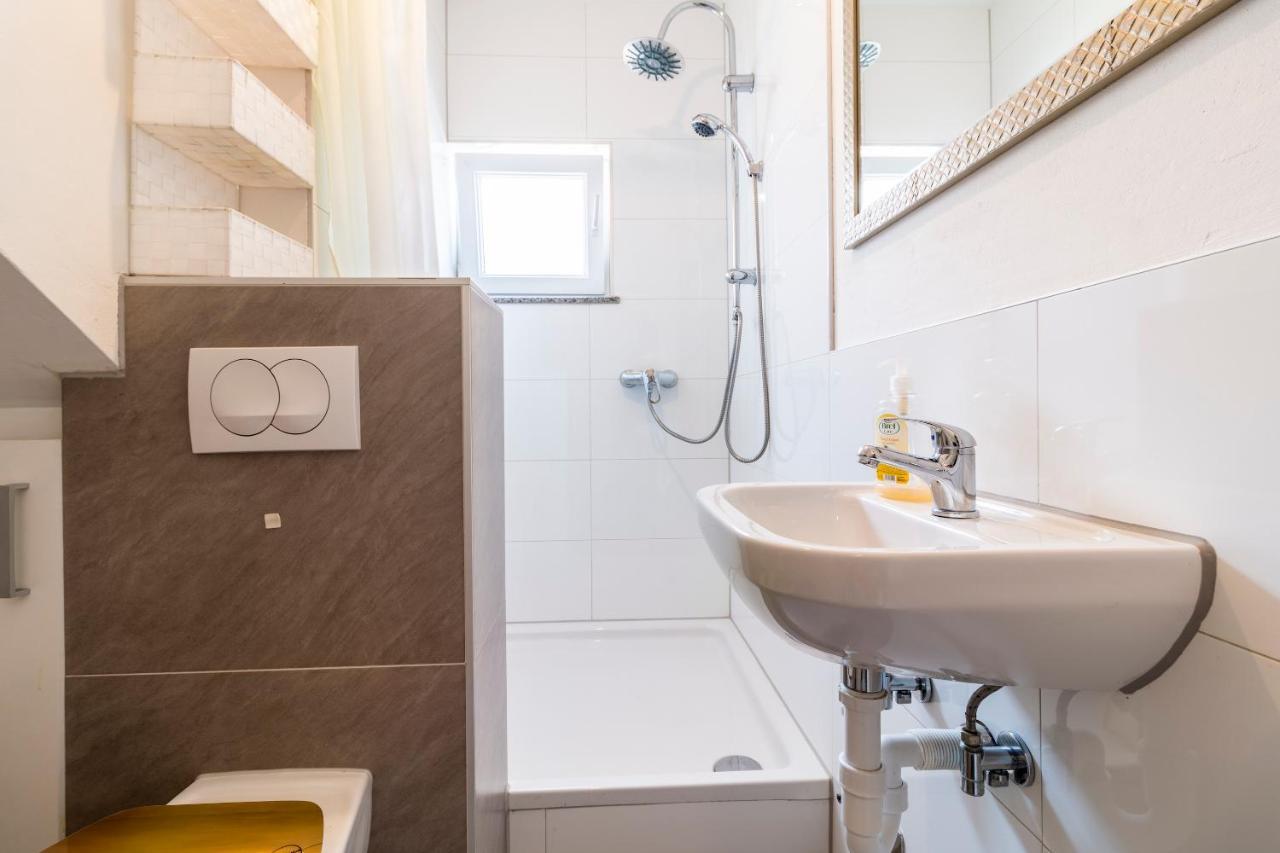 Apartments Lacaleta Сплит Экстерьер фото